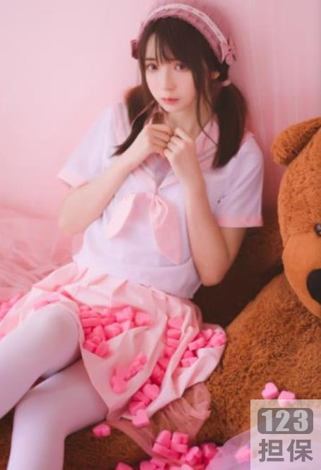 小虎牙女神《胖次猫》屋次元大白兔合集