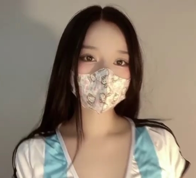 新人青春抚媚美少女《梦御子》足球宝贝+