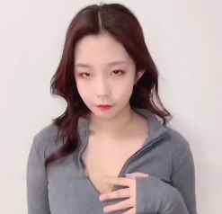 秀人网反差萌母犬【辉夜姬】kou+ji指教狂欢