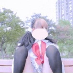 某推人气火爆家喻户晓的极品重口妹子【某推极品】（穿环少女沙耶妹妹）稀缺完整合集【30v-1.6G】