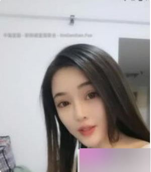 《抖音女神木子曲：精彩视频作品与惊艳颜值》