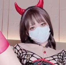 惊现-丝足小母gou双洞玩弄输出