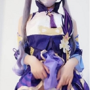 b站up主《萌白醬》cos原神刻晴