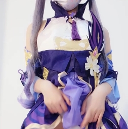 b站up主《萌白醬》cos原神刻晴