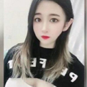 《榨汁夏》百人斩巨茹妩媚成熟女人