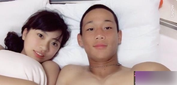 卡米留学生男友自拍作品