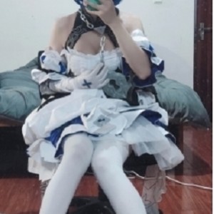 网红拍摄的22套水银灯短视频，总共24.4G，展现了妩媚风格和性感迷人的美丽颜值，深受粉丝迷恋。