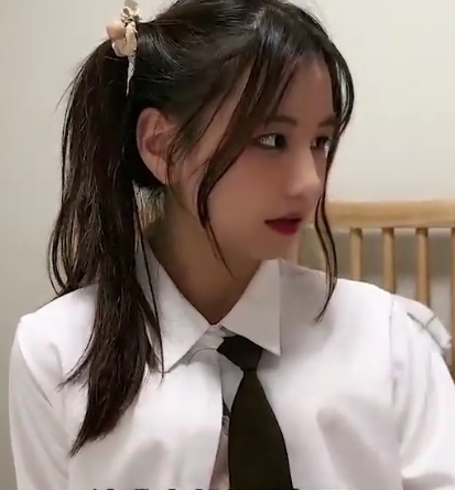 杏吧阿雅：自行打包的开放黑丝妹妹视频