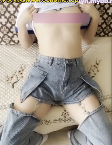 青春身体饱满线条流畅的1V百度盘