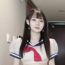 高颜值女神糖糖在宅女家被小偷潜入，穿着JK服装被强上的高清版视频