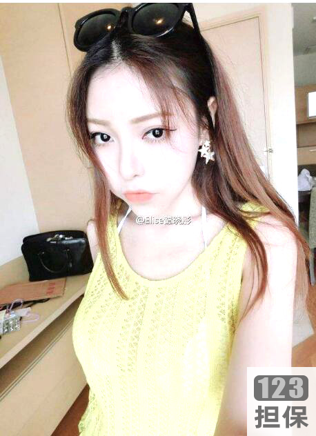 谭晓彤模特全集17部