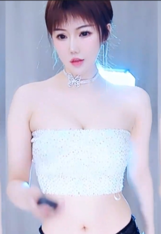 《主播虎牙话社零度热舞合集[20V-2.51G]》