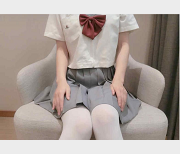 洛美：元气妹子妹子界人气美貌才华狗笼玩法10.2G视频集