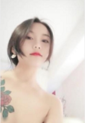 大学生援J妹自称大1的上学坐教室最后排被同学摸某处的经历