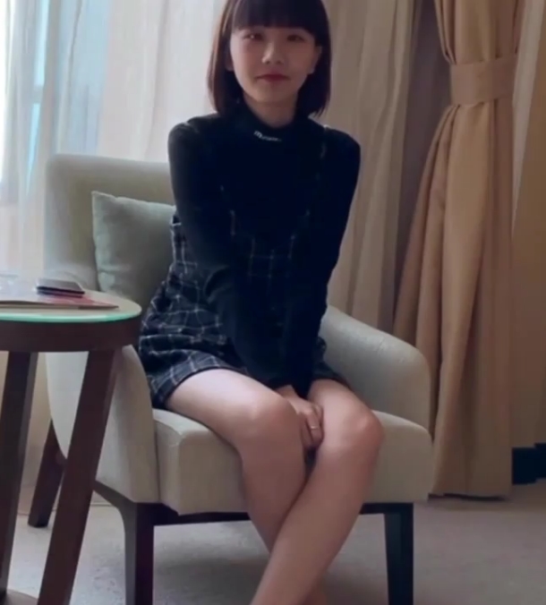 大学生沉沦实战经历：00后美女与富二代男友的玩物