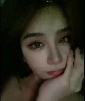 杭州女神名媛RosesJoo鲤鲤视频资源1.6G57个自拍补资源下载