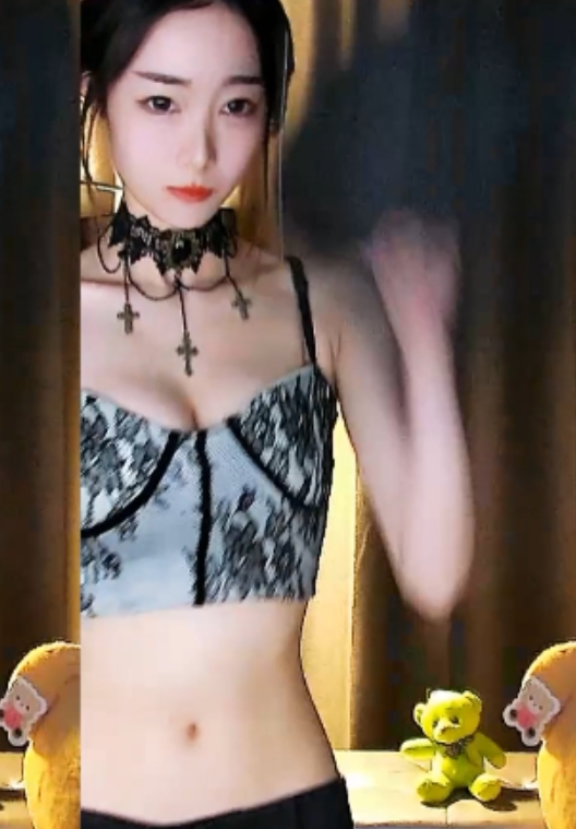 网易CC狐妖妖：文车灯大摆锤，2.19GB，15:32，有声音