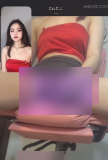 BIGO直播蜜桃双视角道具放飞自我视频3部356M打包