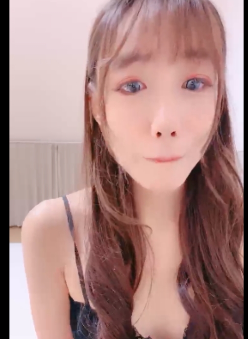 顶级尤物反差女神阿里嘎多20小时13v+7.22g百度盘