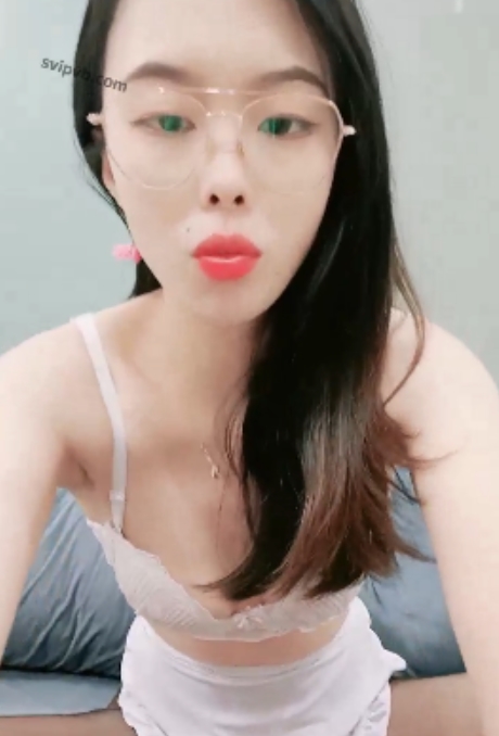 高中英语老师视频频道:10v,视频数量53个,总播放量115次