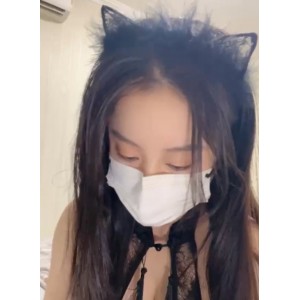 00后小姐姐：漂亮馒头女神的柔软酥球视频集，闷骚感觉打包百度盘