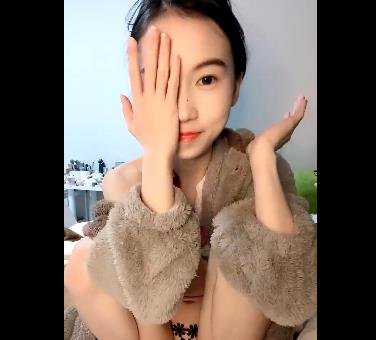 清纯女神生椰拿铁作品集，5V2.9G，中途退出委屈引关注