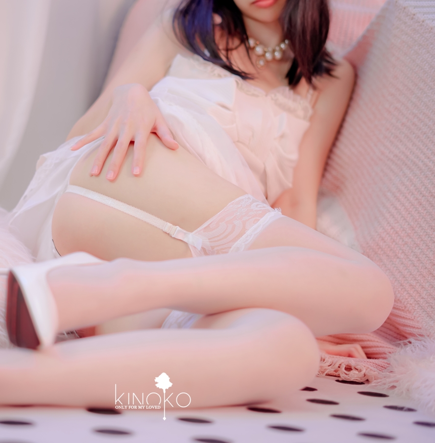 网红美少女铃木美咲有尺度展示视频44p+1v，1.11g，自行打包精选，美不胜收