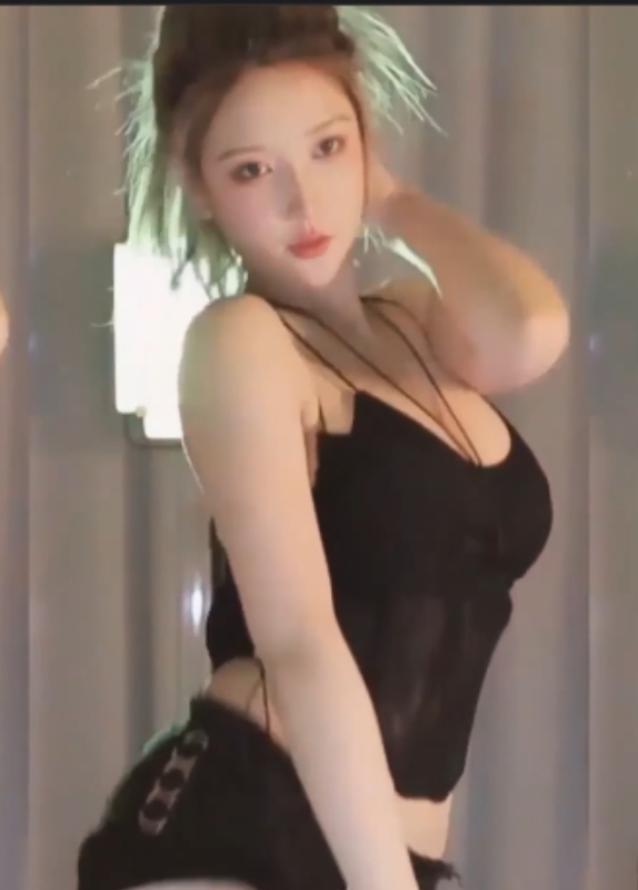 神秘搬运工Minana呀大摆锤1小时剪辑版,视频大小1V6.76G,百度云