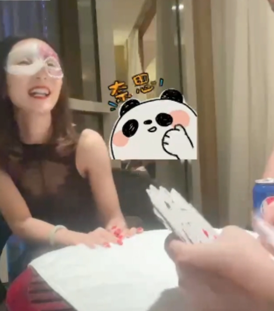 神秘丽江夫妇：搬运高手的专业默契