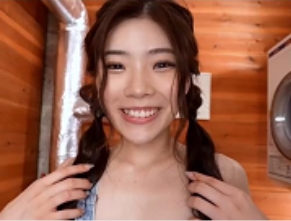 女高中生访谈中文语音短片