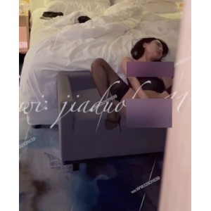 妍芝佳多饱大罩杯女神约会私拍展示31P9V1.25G百度盘2508元合集