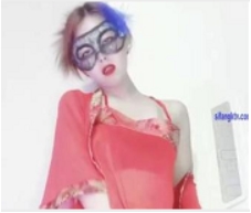 火辣妹子艾米超爽L舞合集，快手视频精彩呈现！