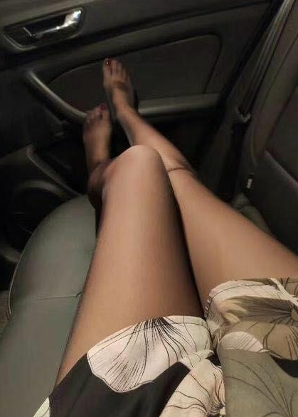 蜜桃吖英语老师福利合集：6.6g视频，百度搜索收藏达89