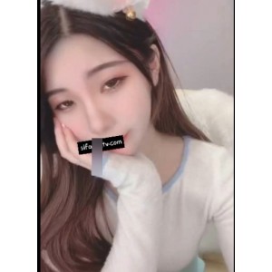 斗鱼女主播微微可爱啦作品集：清纯大长腿跳舞视频130MB