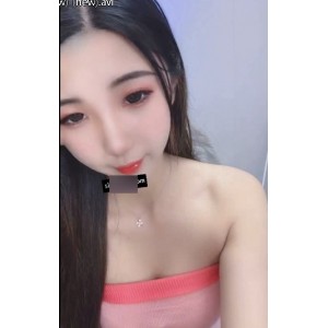斗鱼女主播微微可爱啦作品集：清纯大长腿跳舞视频130MB