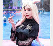 独家TS酱酱作品14V557M曝光，黑丝白丝渔网尽显魅力