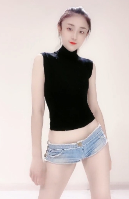 独家福利热舞61V，1.75G视频大放送！快手网红欣妹儿、秀儿、lisa、媚娘等精彩表演，百度盘限时下载！