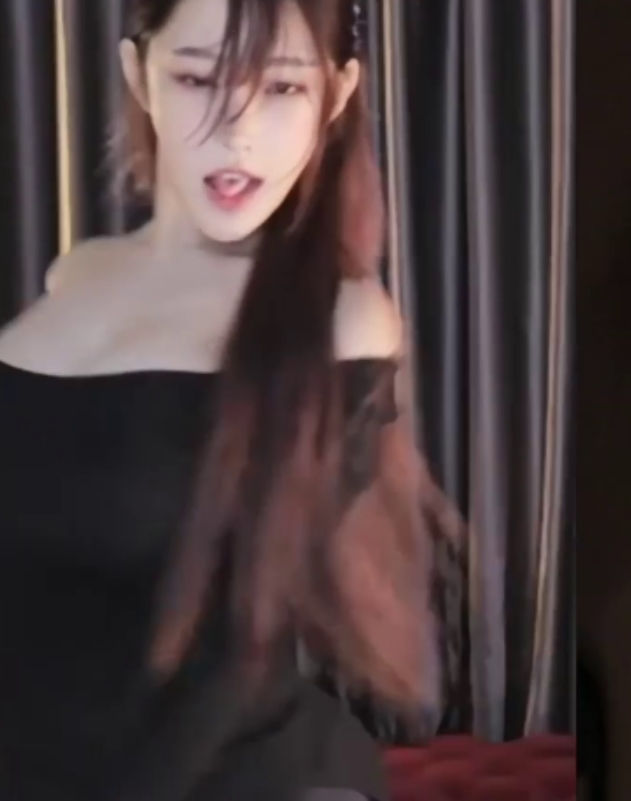 南妹儿呀热舞合集原版无水4.13GB百度盘转载搬运