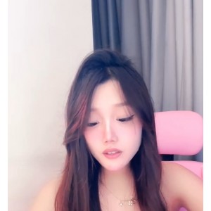 董小姐高颜值热舞视频合集，22G大礼包，百度ED2K下载！