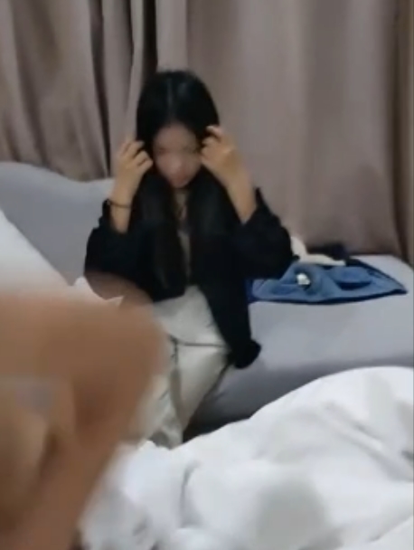 根据您提供的内容，为该商品取一个高颜值合集：短小精悍的个人兴趣视频分享，11个视频总计316MB，QQ联系获取更多资源