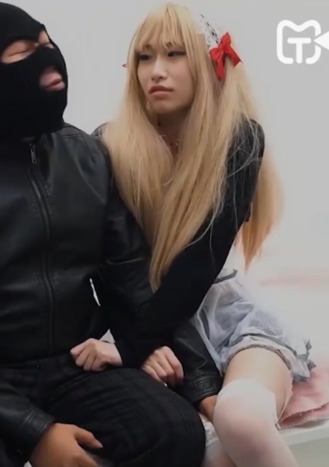 根据您提供的内容，为该商品取一个萧悦儿传媒合集：19部作品，总大小14.4G，百度盘分享