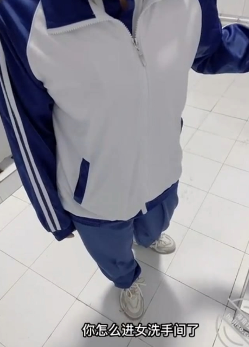 海角社区晓彤表妹合集：11V+149P，珍贵收藏3.98G视频！