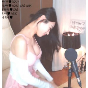 女神级韩国女主播韩宝贝516.8g：收藏百度下载，尺度单下，按需观看