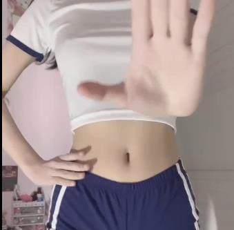 舞蹈魅力无限！奶熊最新合集，55个视频5.7G，30块限时抢购！