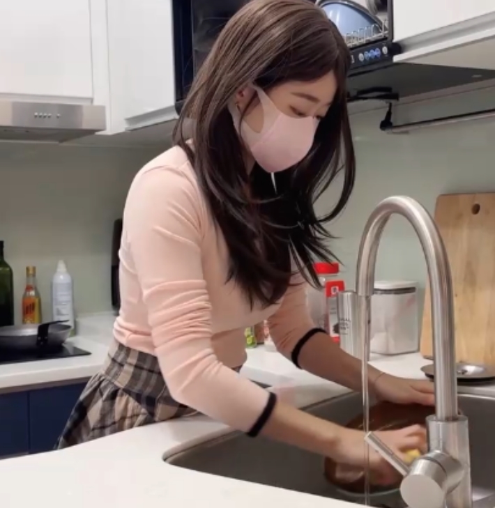 胡言乱语瑜伽教练+ssrpeach+121v23.8g