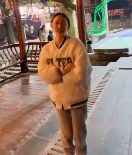 梦杰的反差婊狗子+74g