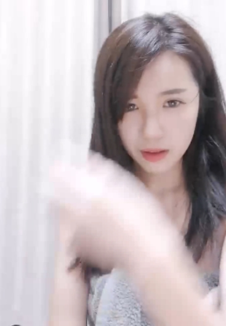 妹子菲菲+直播合集+38g+补
