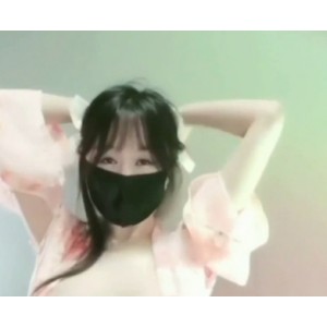 E杯女神Meroon热舞精彩合集，116.9g高清视频，珍藏必备！