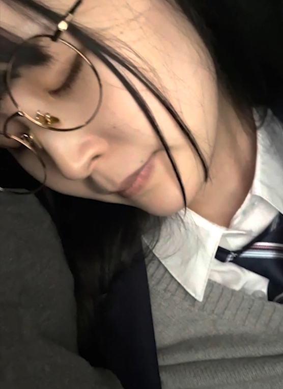 电车痴汉系列：ゆず故障111V视频合集（104.8g，收藏149）