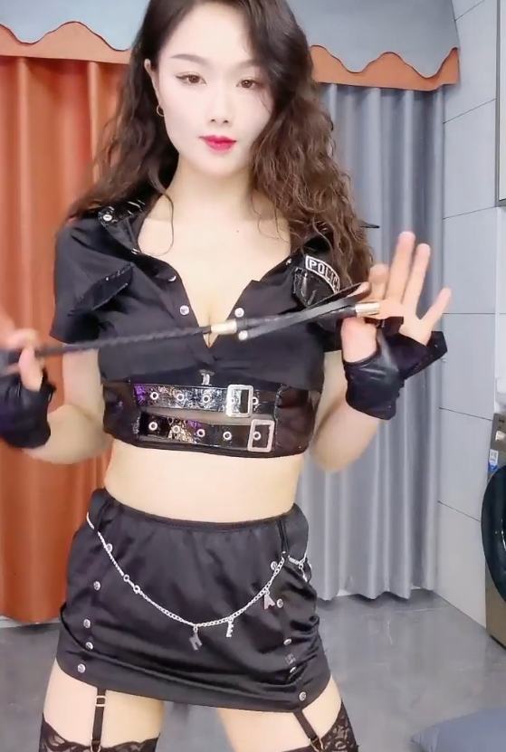 舞蹈老师百度小糖糖最新合集271V340.5G，一字马教学